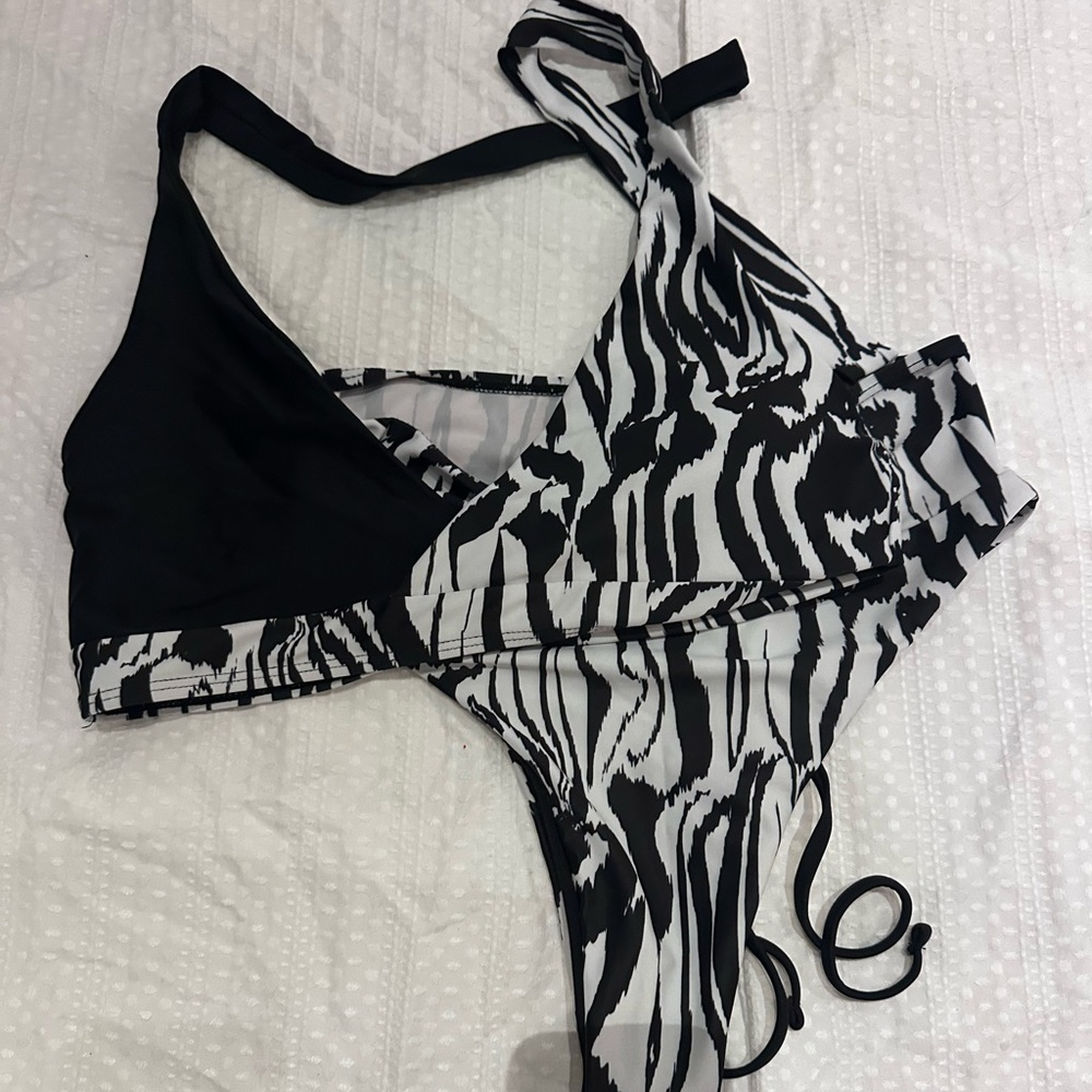 Black & White Zebra Print Bikini Swimsuit - Adjustable